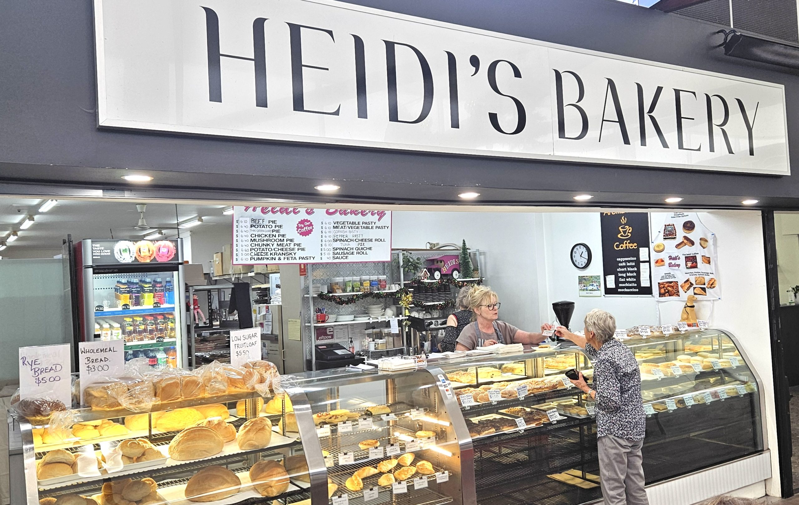 Heidi's Bakery Traders Store Front